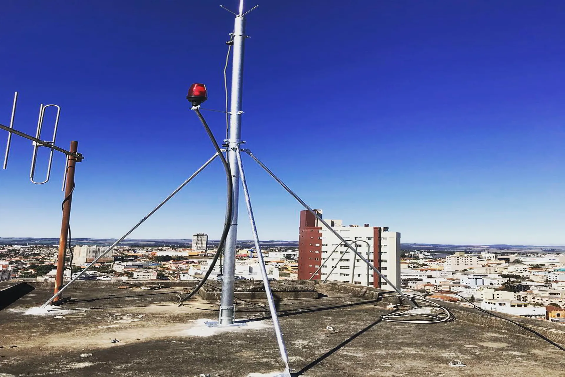 Instalação de Para-Raios na Vila Madalena